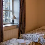 Pueha Vaimu Kuelalistemaja Гостьовий будинок Таллінн