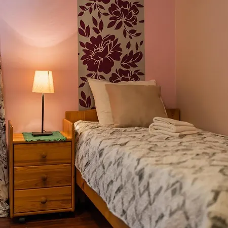 Pueha Vaimu Kuelalistemaja Guest house